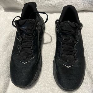 Men’s Hoka Gavioti 3 size 12D. All black. These shoes are nearly brand new.